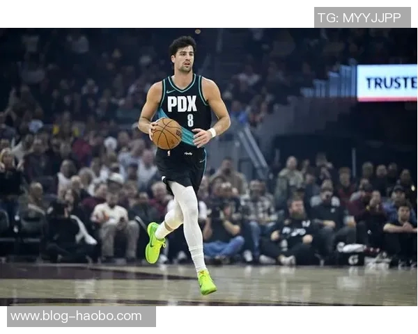 苏群分析勇士队身高劣势小球时代呼唤更多大个子参与比赛 苏群分析勇士队身高劣势小球时代呼唤更多大个子参与比赛